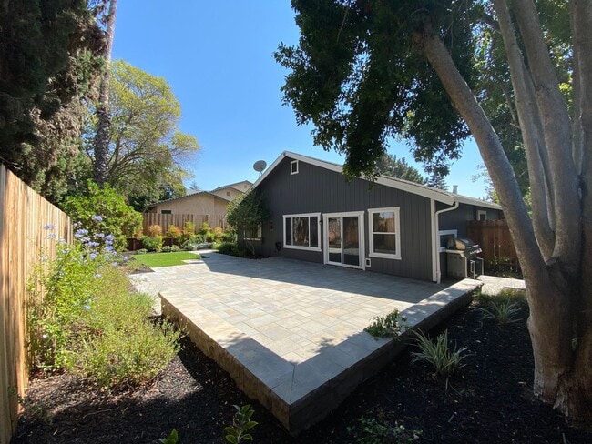 Building Photo - Remodeled Modern Single Story, Benicia