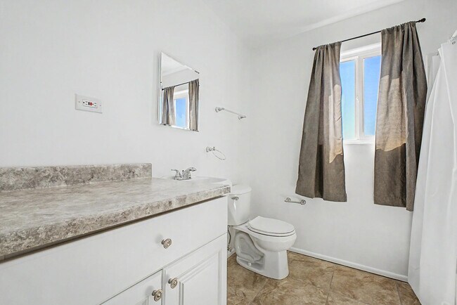 Building Photo - 34233 W Sahuaro St