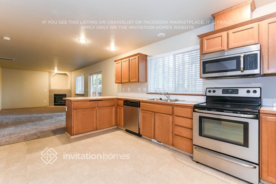 Building Photo - 26815 233rd Ct SE