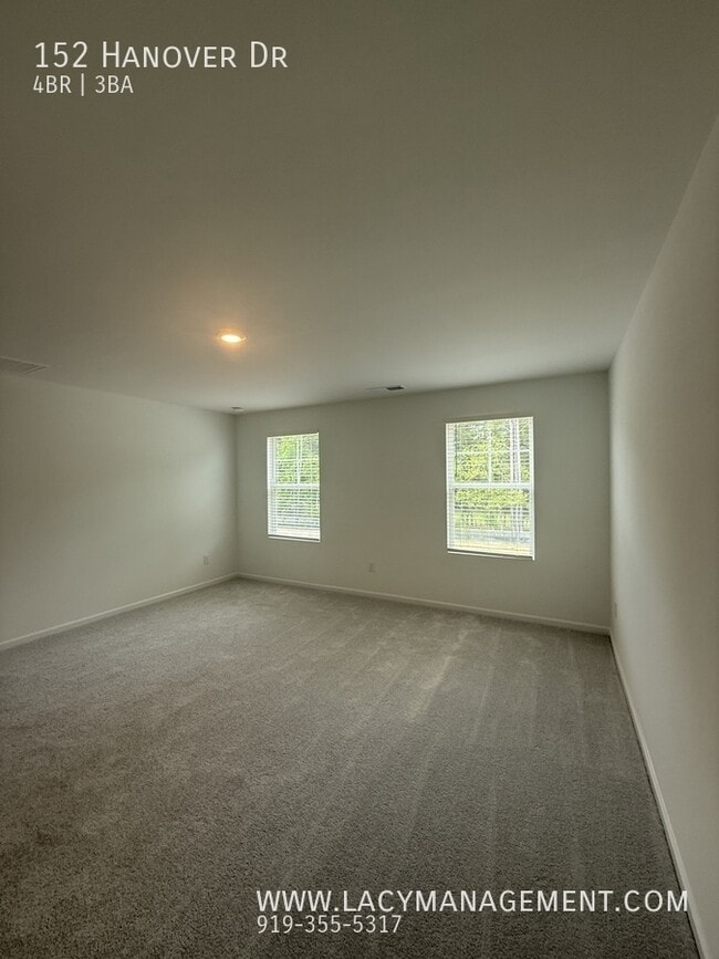 Building Photo - 152 Hanover Dr