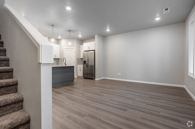 3BR, 2.5BA - 1,432SF - Grove at 162nd