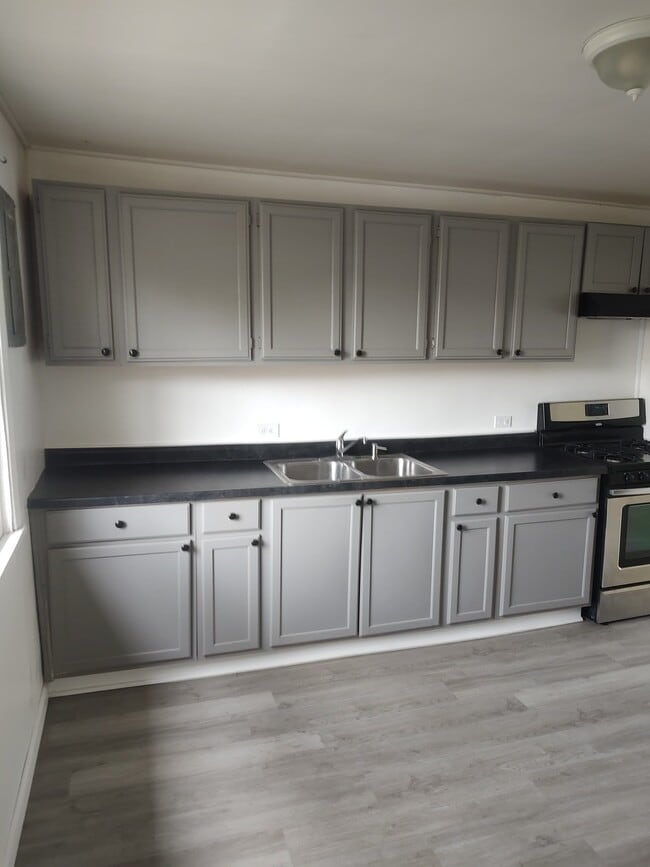 Building Photo - 33414 Bendon Ct