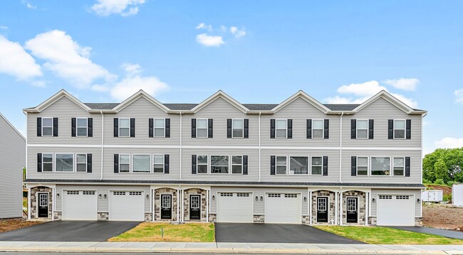 Building Photo - Newly built 2BR/1.5Bath Townhouse for rent in Hampden Township /Cumberland Valley School District