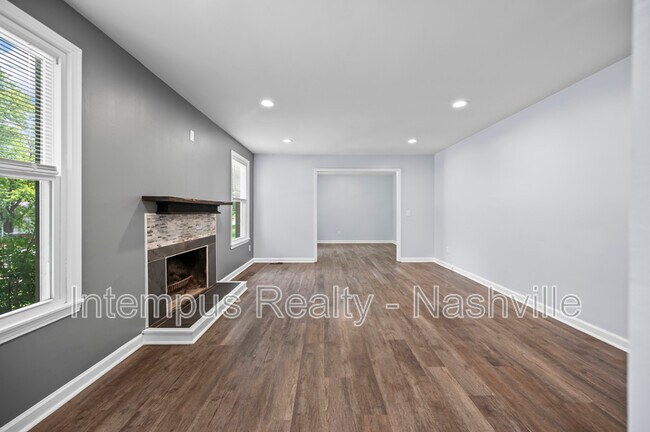 Building Photo - 804 Norwalk Dr