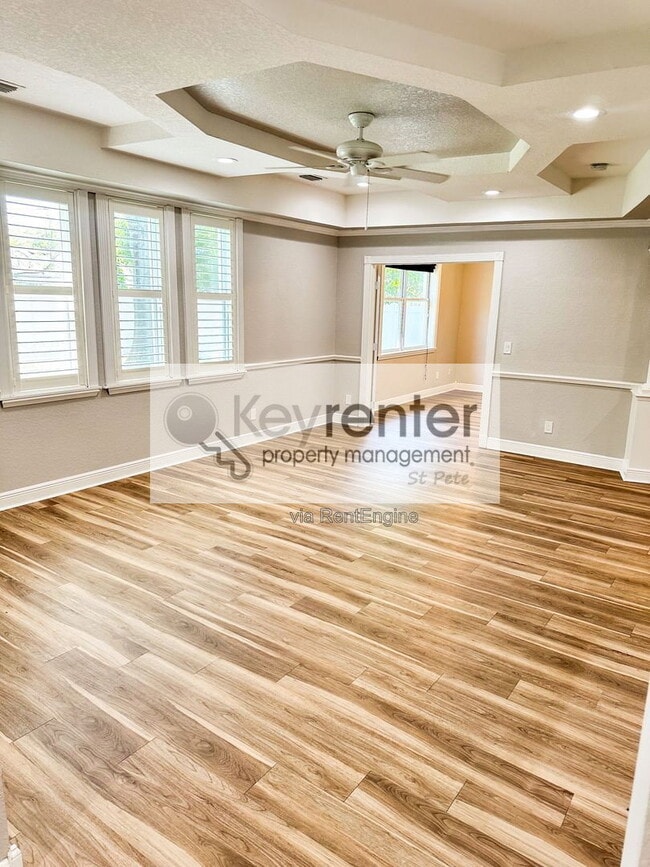 Building Photo - 3814 W El Prado Blvd