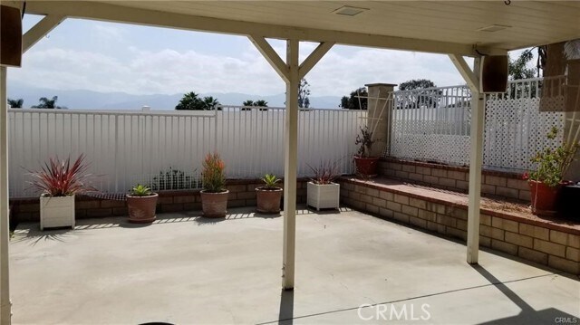 Building Photo - 424 Dylan Dr