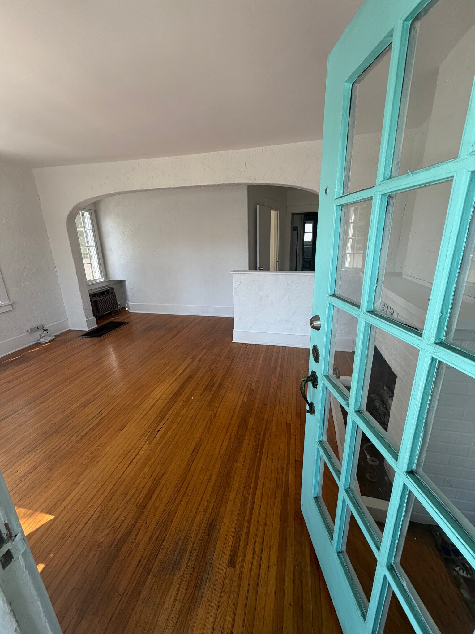 Building Photo - 341 Redondo Ave