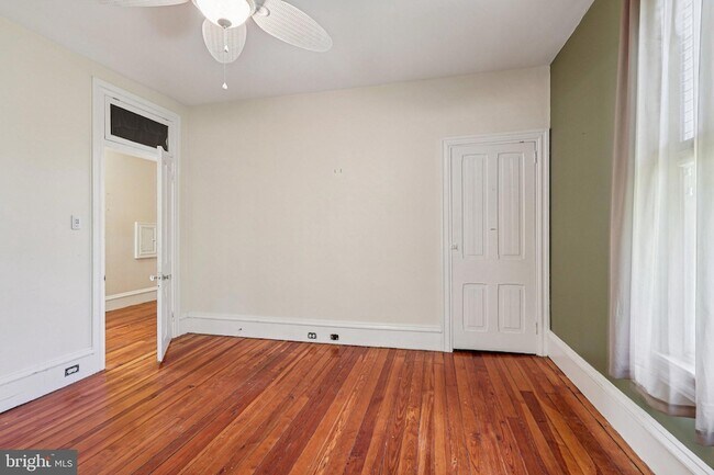 Building Photo - 1420 Pennsylvania Ave