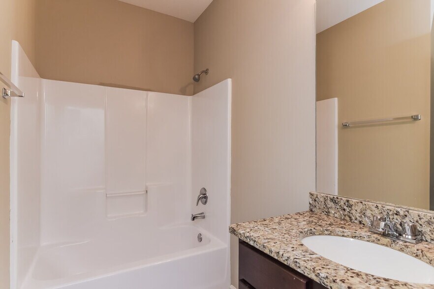 Building Photo - 787 Helm Ln NW