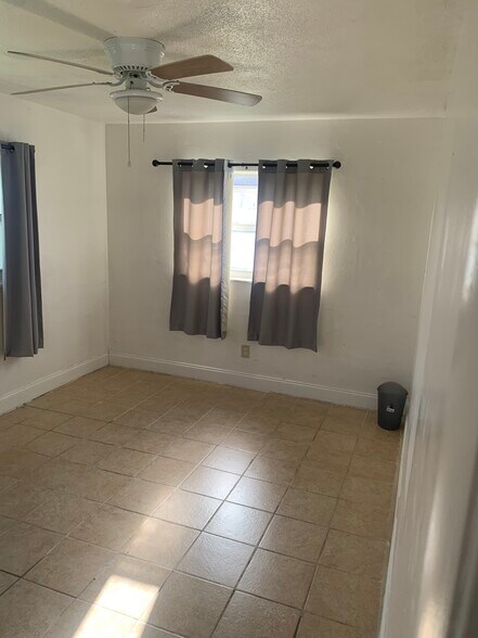 Building Photo - 3000 NW 11th St