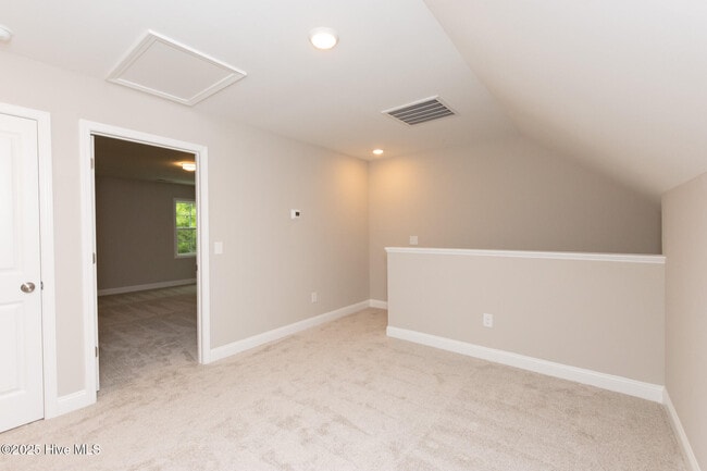 Building Photo - 190 Coastline Cir