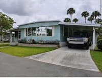 Building Photo - 96B Country Gardens Dr