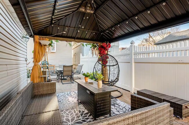 Building Photo - 151-05 20th Rd