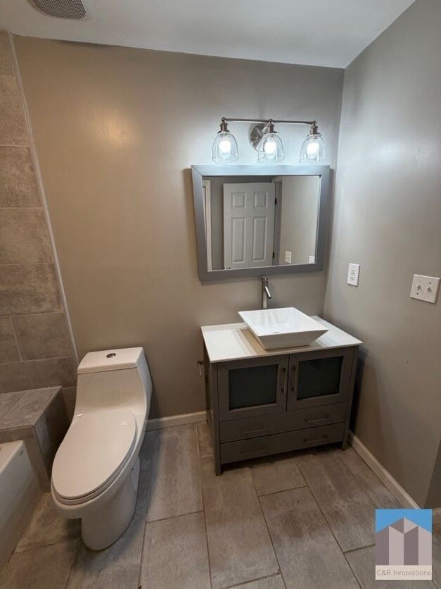 Building Photo - 133 McGill Park Ave NE