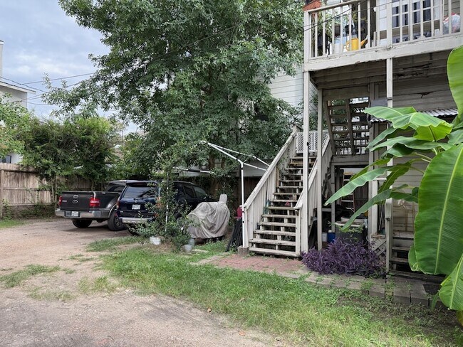 Building Photo - 2515 Taft St