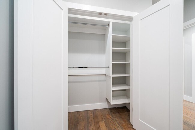 Building Photo - 195 Liberty Ave