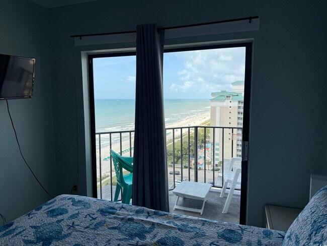 Building Photo - 1605 S Ocean Blvd