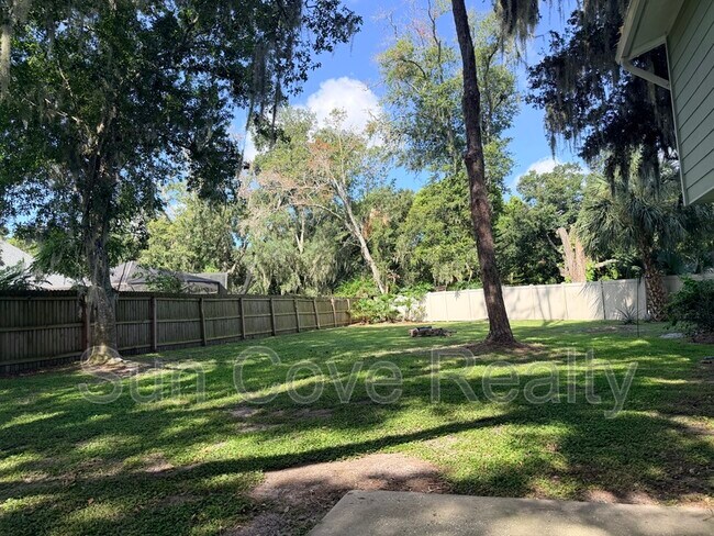 Building Photo - 4017 Paddlewheel Dr