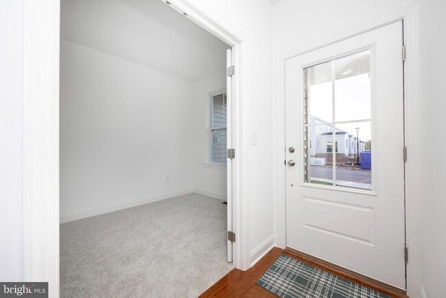 Building Photo - 28 Ironwood Dr