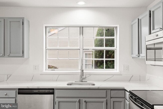 Building Photo - 2006 Wexford Rd