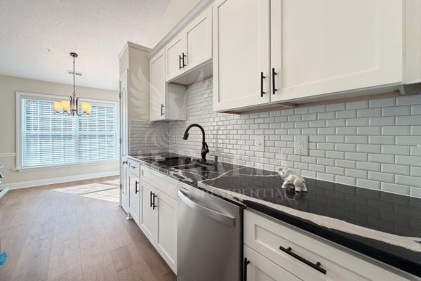 Building Photo - 5101 Brittonwood Ct