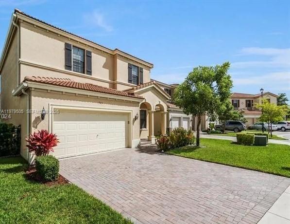 Building Photo - 965 NE 193rd Terrace