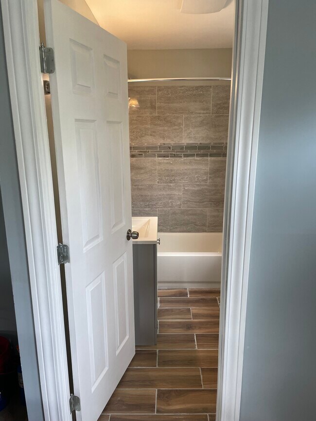 Bathroom - 301 Prospect St