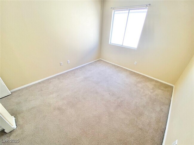 Building Photo - 5432 Eagle Claw Ave