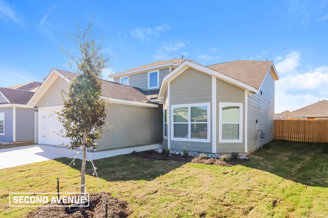 Building Photo - 9720 Sierra Grande Dr