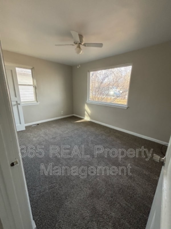 Building Photo - 1006 23rd St