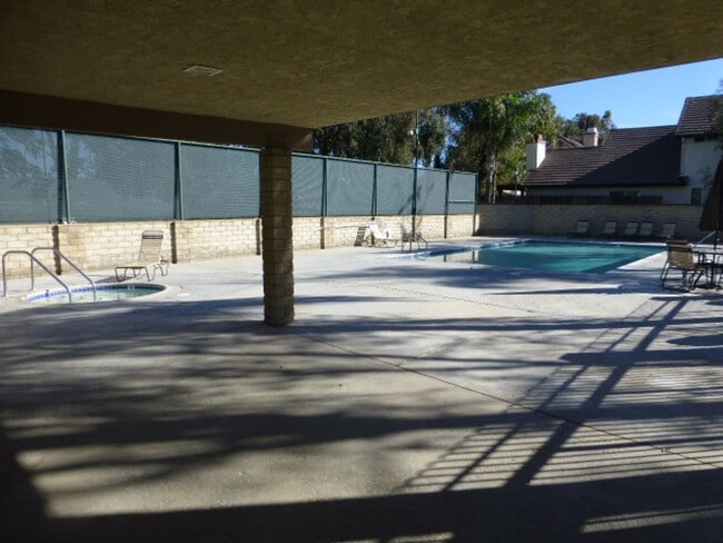 Building Photo - COMING SOON! 4 Bedroom Home for Rent in Ca...