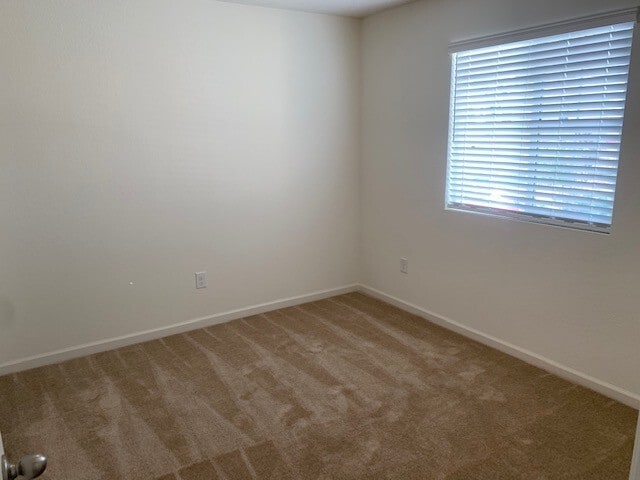 Building Photo - Gated community in Rocklin. Available afte...