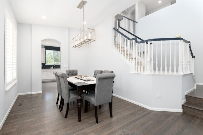 Building Photo - 10786 Southhaven Cir
