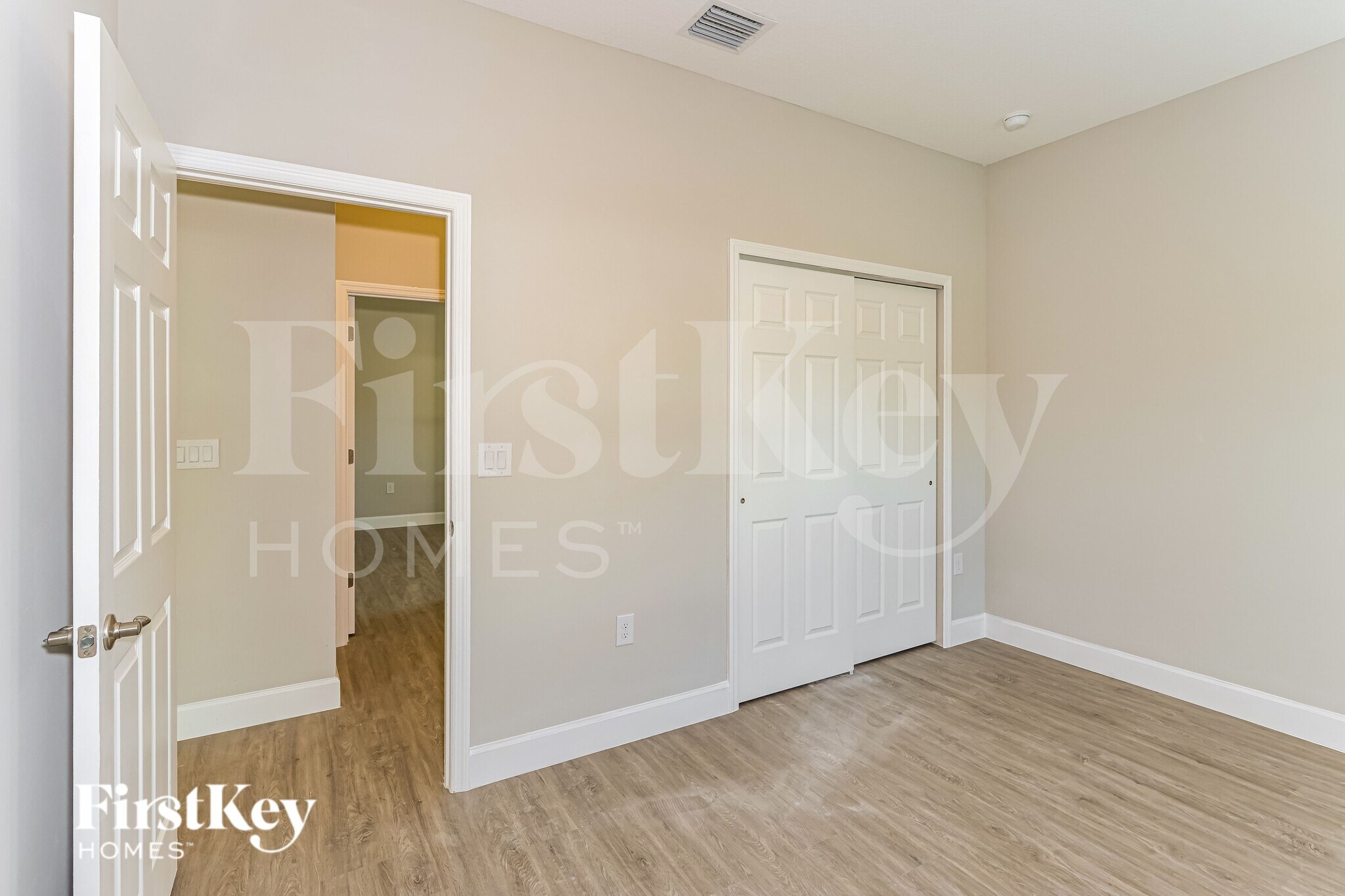 Building Photo - 3171 Fergus Ave