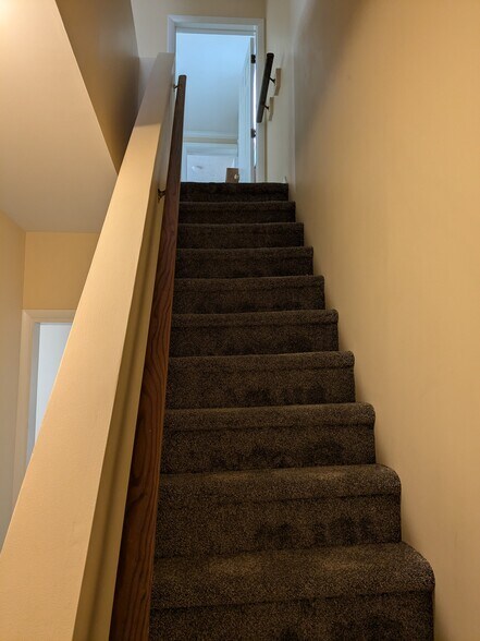 Building Photo - 535 Saint Joseph St