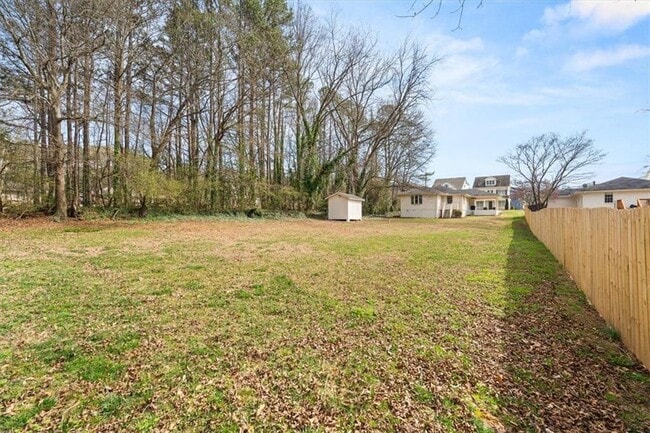 Building Photo - 1451 Belmont Ave