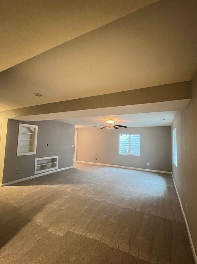 Building Photo - -$350.00 off  FIRST FULL MONTH'S RENT w/ 1...