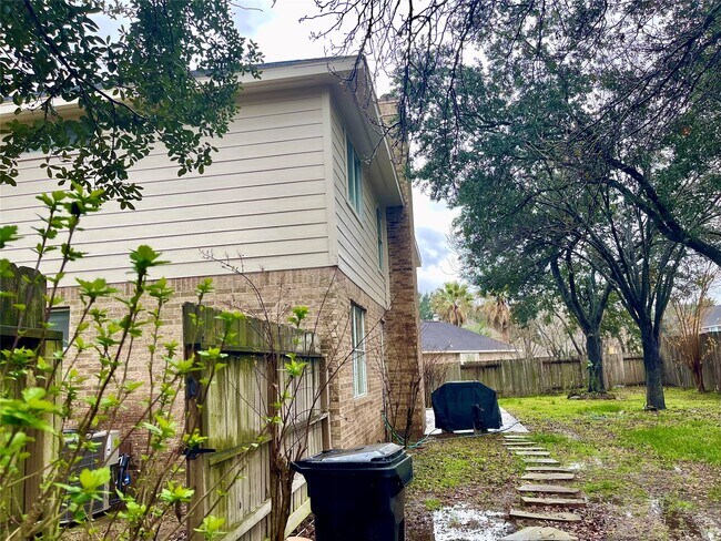 Building Photo - 12938 Deer Sage Ct