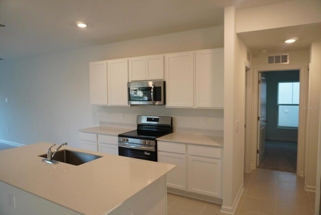 Building Photo - 3448 Chinotto Dr