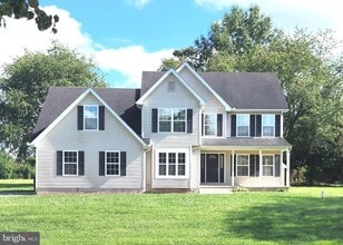 Building Photo - 62 Liberto Ln