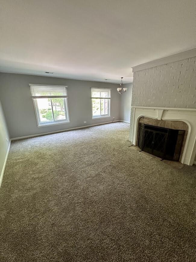 Building Photo - 1499 Shermer Rd