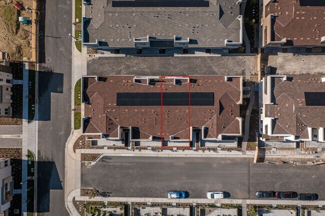 Building Photo - 3260 S Agate Paseo