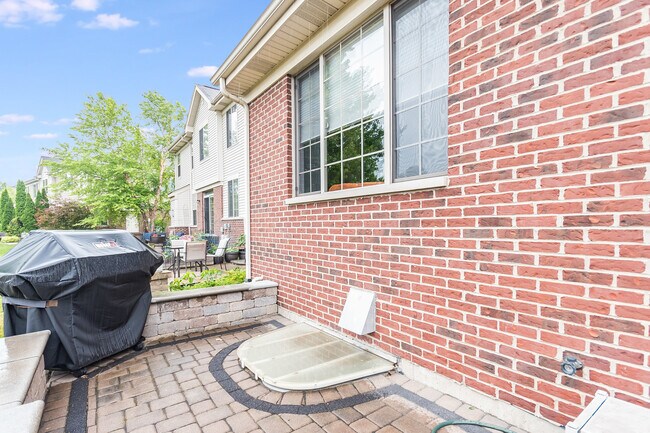 Building Photo - 2768 Blakely Ln