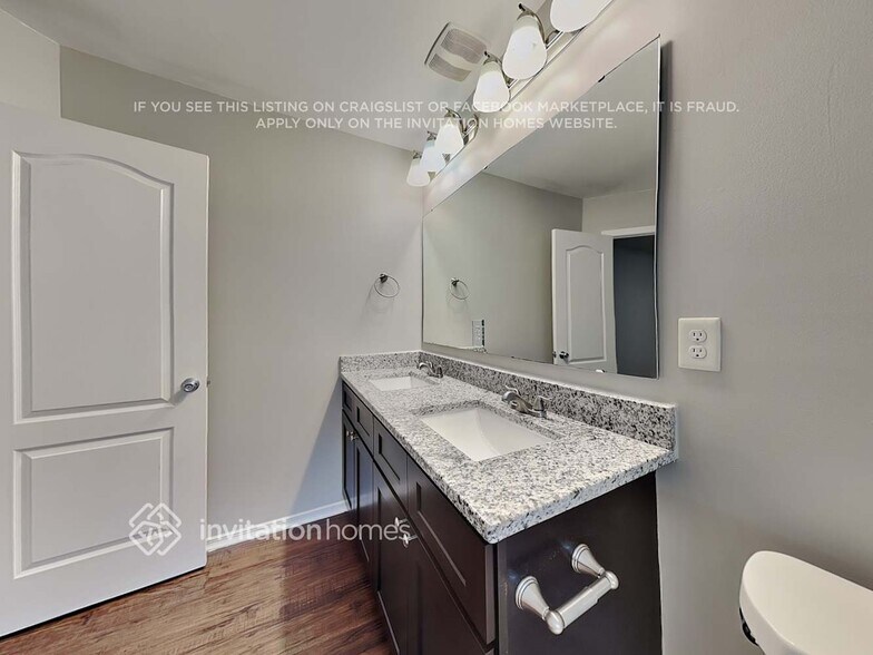 Building Photo - 12436 Lanier Islands Cir