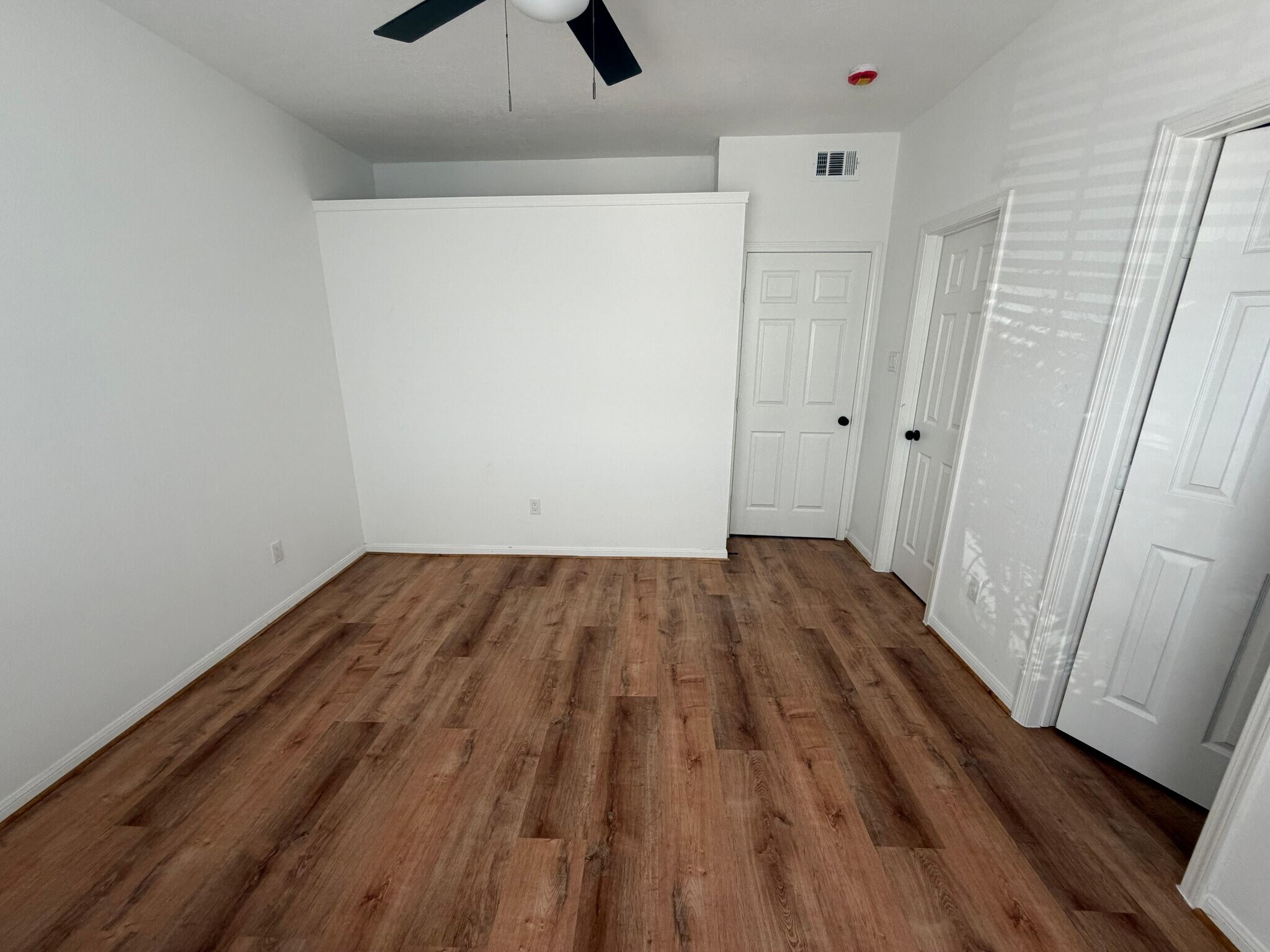 Building Photo - 2323 Fairwind Rd