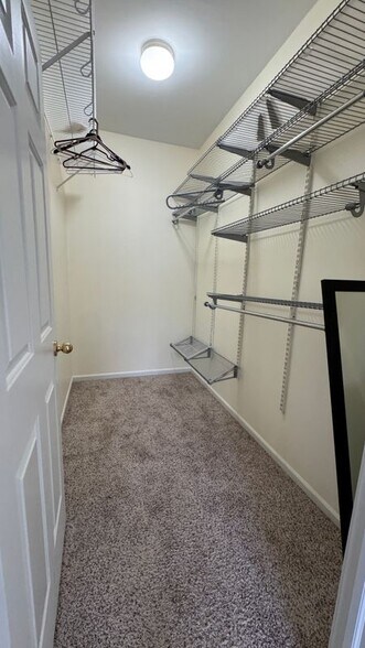 Building Photo - 362 Filmore St