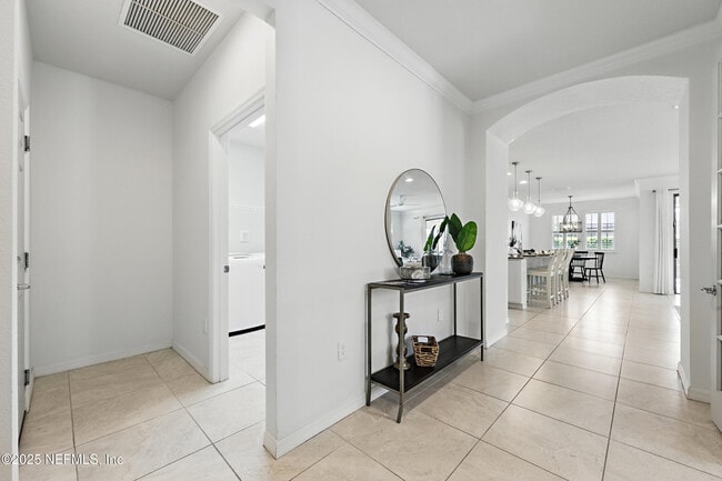 Building Photo - 225 Sweet Pne Trl