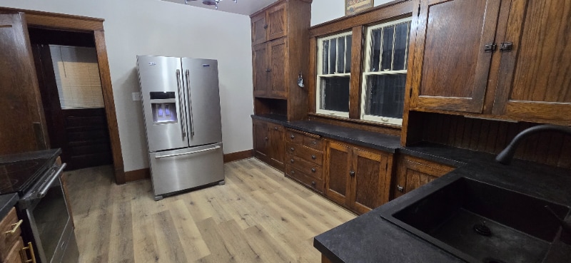 Building Photo - 1025 S 17th St