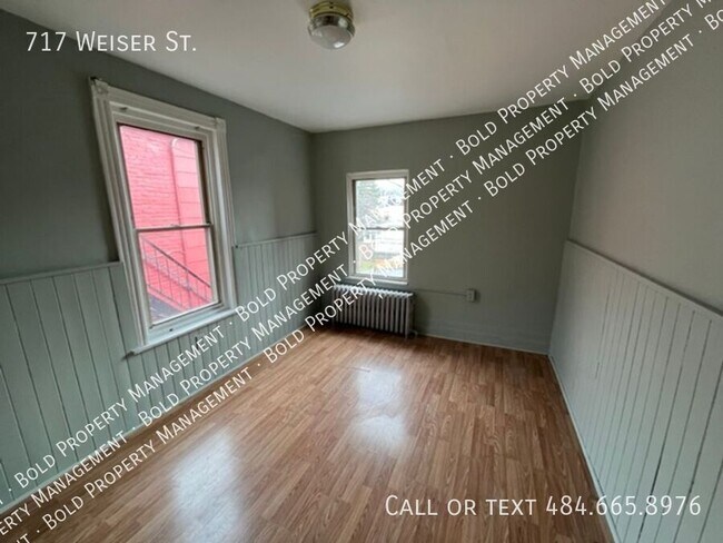 Building Photo - 717 Weiser St