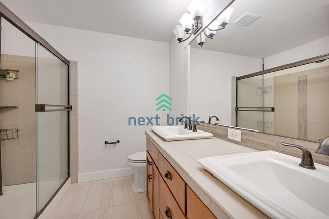 Building Photo - 3 BED & 3 BATH CONDO FOR RENT